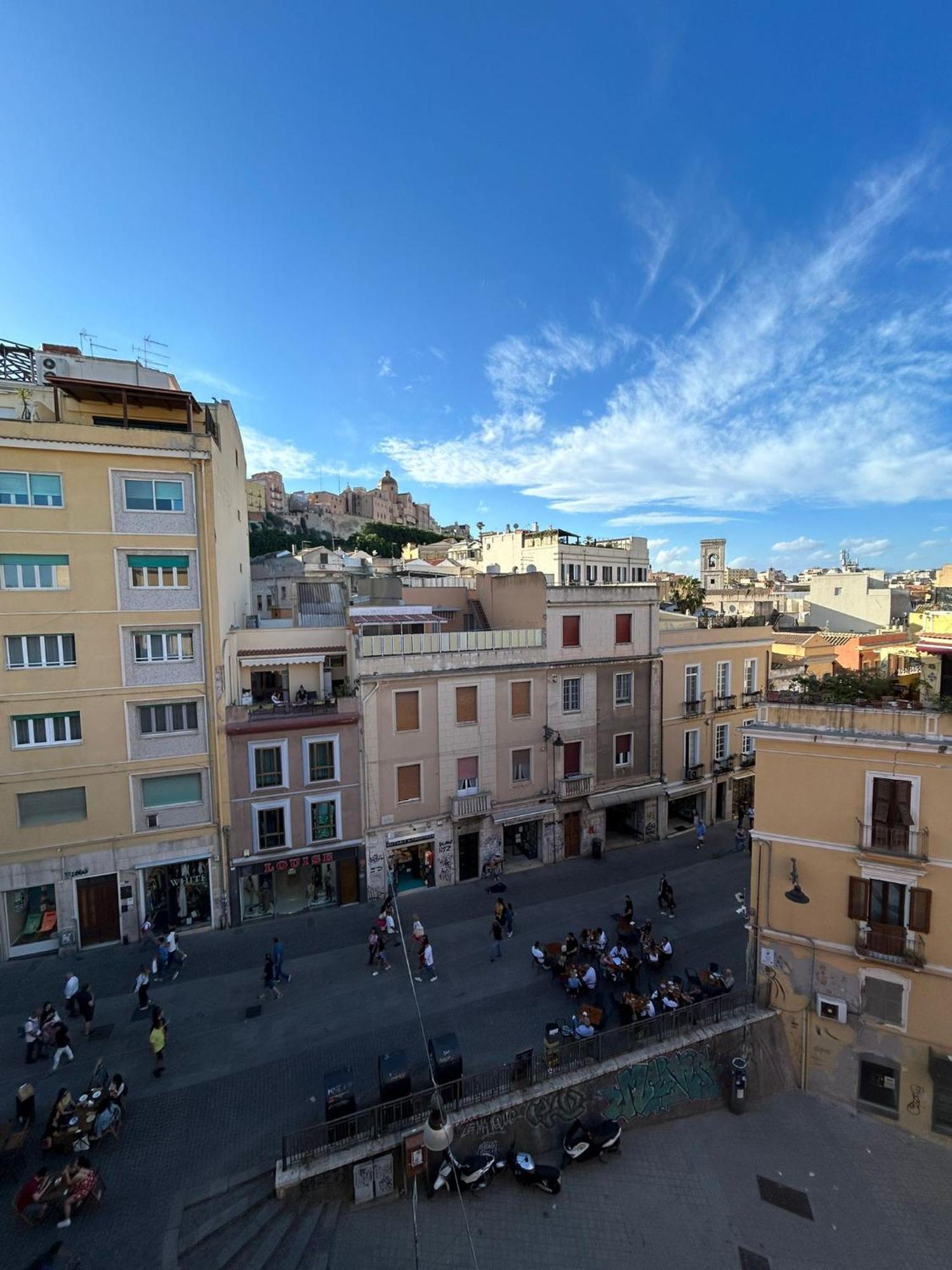 Vanilla Rooms Cagliari Luaran gambar