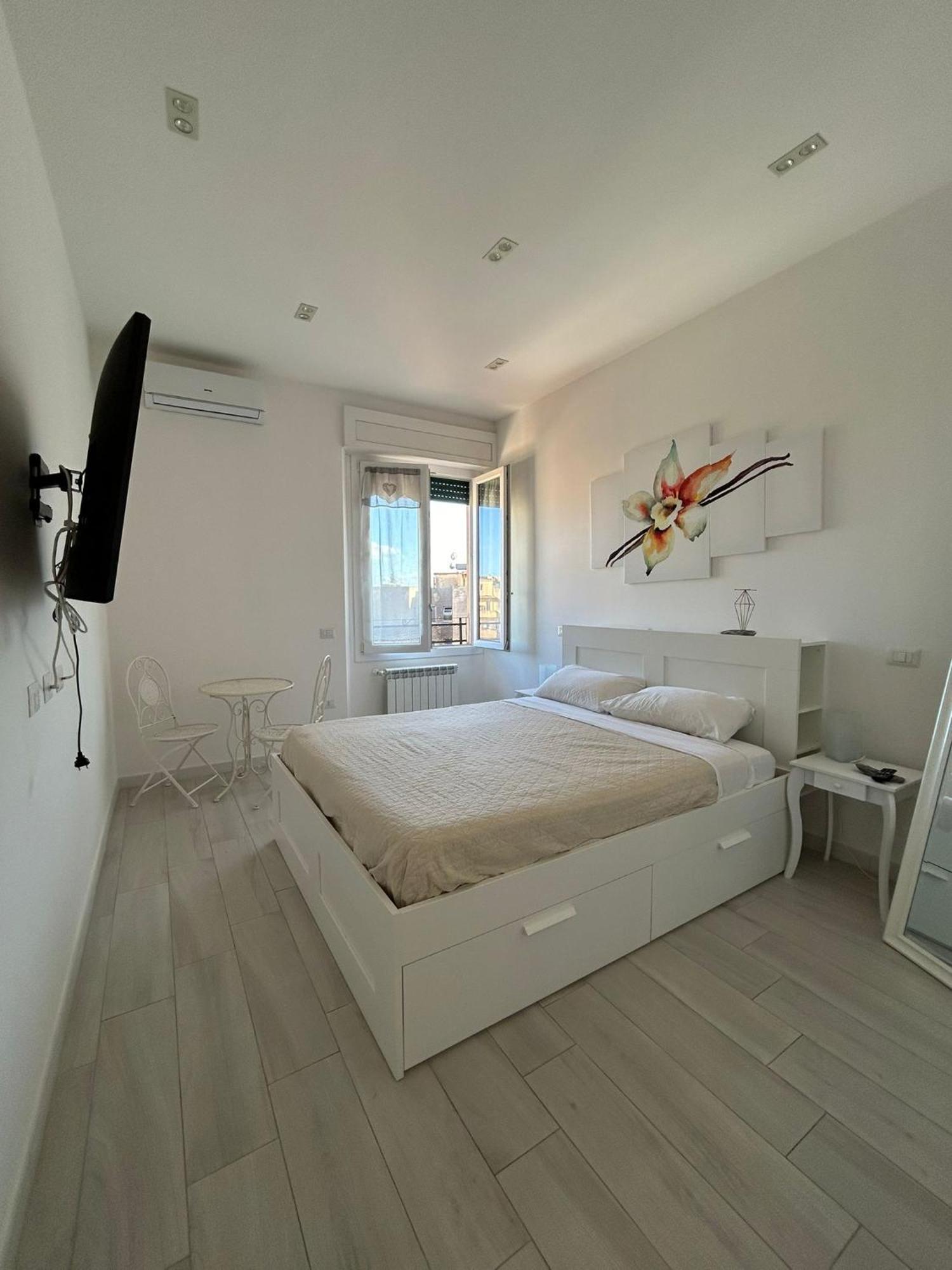 Vanilla Rooms Cagliari Luaran gambar